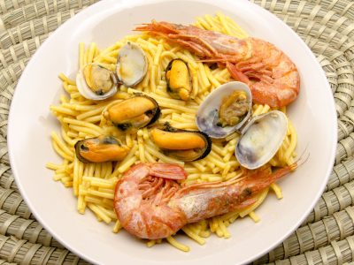 Los-mejores-arroces-de-Madrid-4-Arroceria-Imperial-scaled.jpg plato